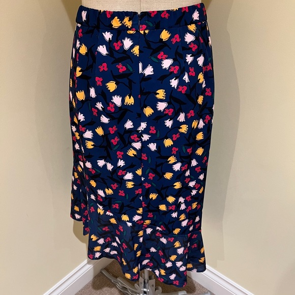 Eloquii asymmetrical skirt size 18 - Picture 3 of 5